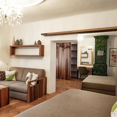 Romantik Hotel Jagdhof Caldaro Esterno foto