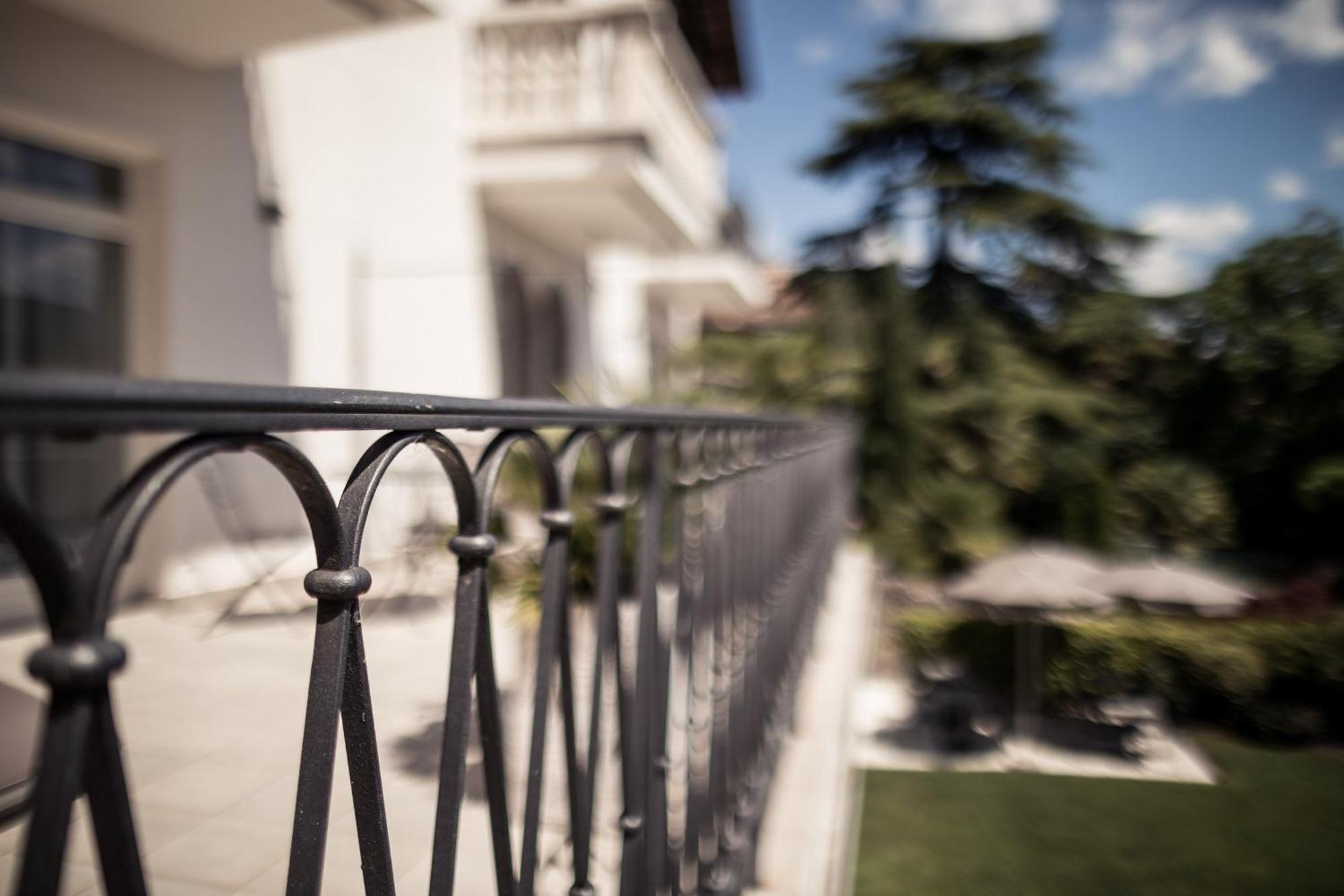 Romantik Hotel Jagdhof Caldaro Esterno foto